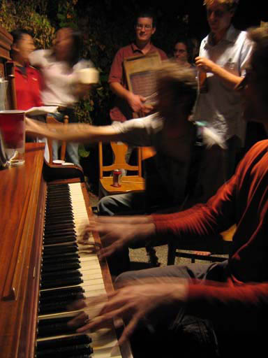 pianohands2